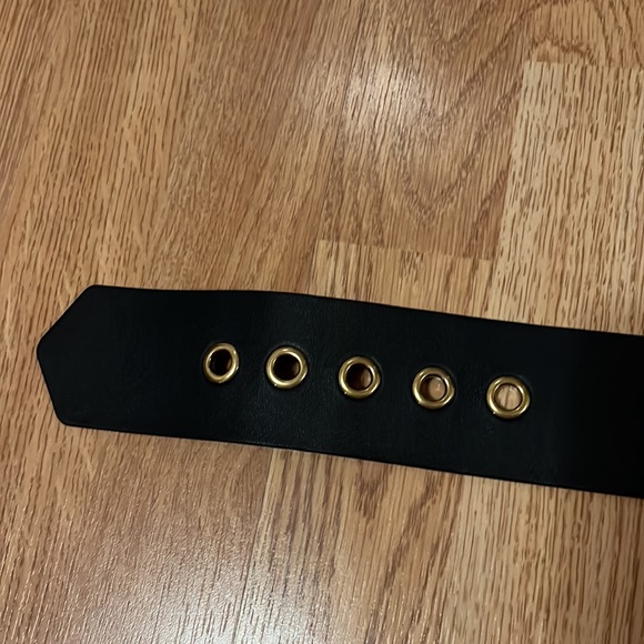 Authentic Dior D Belt - Picture 3 of 8